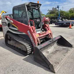 2018 Takeuchi TL12R2-CR Track Loader