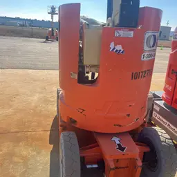 2013 JLG E300AJP Articulating Boom Lift