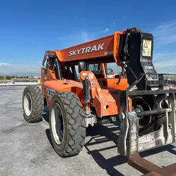 2018 SKYTRAK 6036 Forklift