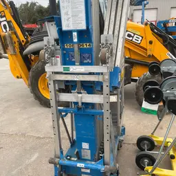 2018 Genie AWP-40SDC Pusharound Lift