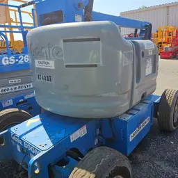 2012 Genie Z-45/25J DC Articulating Boom Lift