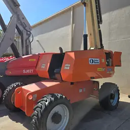 2013 JLG 660SJ Boom Lift