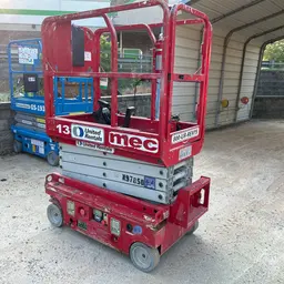 2017 MEC 1330SE Scissor Lift