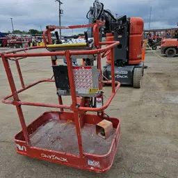 2017 Skyjack SJ30ARJE Articulating Boom Lift