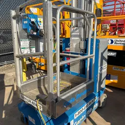 2018 Genie GR-20 Self-Propelled One-Person Lift