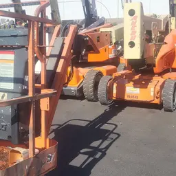 2015 JLG E400AJPN Articulating Boom Lift