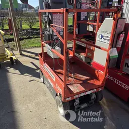2017 Skyjack SJ16 Self-Propelled One-Person Lift