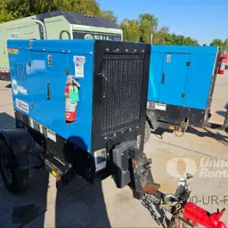 2020 Lincoln Electric VANTAGE 322 Welder