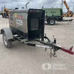 2023 Lincoln Electric VANTAGE 322 Welder
