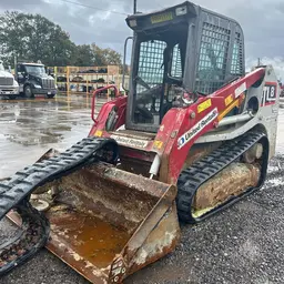 2017 Takeuchi TL8CW Track Loader