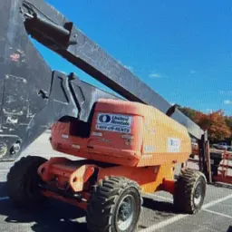 2013 JLG 800AJ Articulating Boom Lift