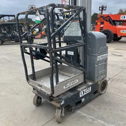 2018 JLG 20MVL Self-Propelled One-Person Lift
