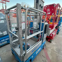 2018 Genie GR-20 Self-Propelled One-Person Lift