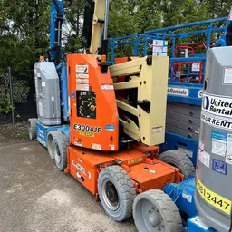 2018 JLG E300AJP Articulating Boom Lift