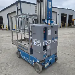2019 Genie GR-20 Self-Propelled One-Person Lift