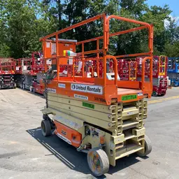2017 JLG 3246ES Scissor Lift