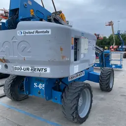 2014 Genie S-65 Boom Lift