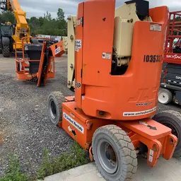 2015 JLG E300AJP Articulating Boom Lift