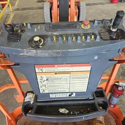 2015 JLG E300AJP Articulating Boom Lift