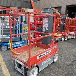 2015 Skyjack SJ12 Self-Propelled One-Person Lift
