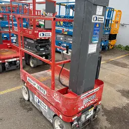 2015 Skyjack SJ12 Self-Propelled One-Person Lift