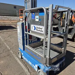 2018 Genie GR-20 Self-Propelled One-Person Lift
