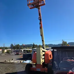 2017 JLG 450AJ Articulating Boom Lift