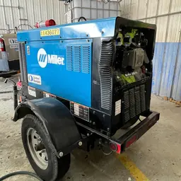 2022 Miller Welders Big Blue 300R Welder