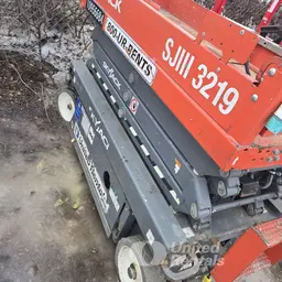 2019 Skyjack SJIII3219 Scissor Lift