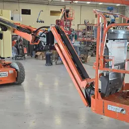 2014 JLG E300AJP Articulating Boom Lift