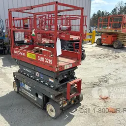 2018 Skyjack SJIII3219 Scissor Lift