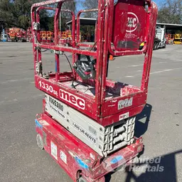 2017 MEC 1330SE Scissor Lift