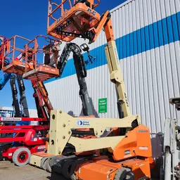 2017 JLG E450AJ Articulating Boom Lift