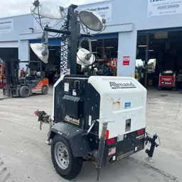 2017 Allmand NIGHT-LITE PRO Portable Light Tower