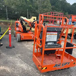 2021 JLG E400AJPN Articulating Boom Lift