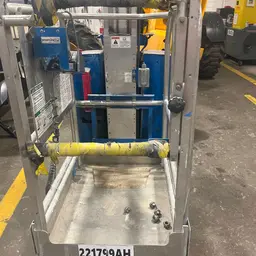 2018 Genie GR-20 Self-Propelled One-Person Lift