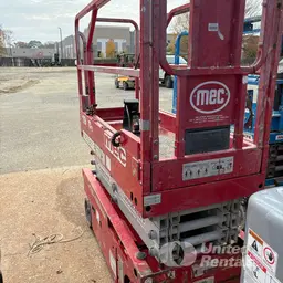 2017 MEC 1930SE Scissor Lift