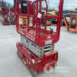 2017 MEC 1330SE Scissor Lift