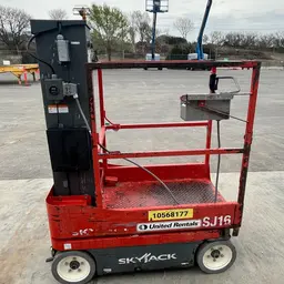 2017 Skyjack SJ16 Self-Propelled One-Person Lift